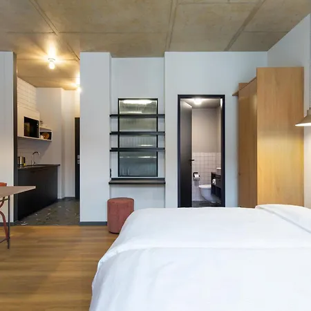 Stayery - Zentrale & Mit Klimaanlage 4*