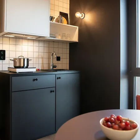 Stayery - Zentrale & 4*